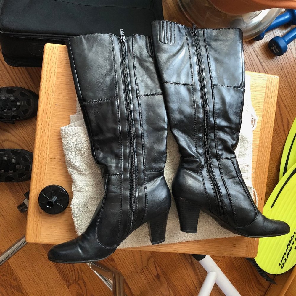Life Stride Size 7 Boots Wide Shaft
